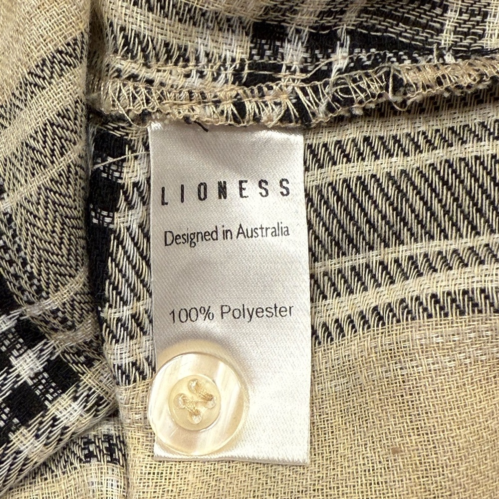 Lioness Clarity Flannel Shirt in Off White/Black (XL) - Picture 7 of 8